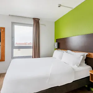 Hotel Premiere Classe Centre Gare Part Dieu, Lyon